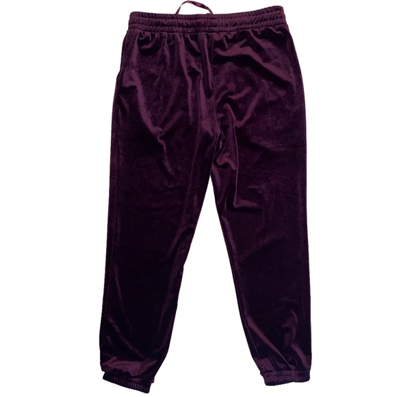 One by Chapter One Wine Colored Velvet Joggers With Pockets Size Medium - Picture 2 of 10